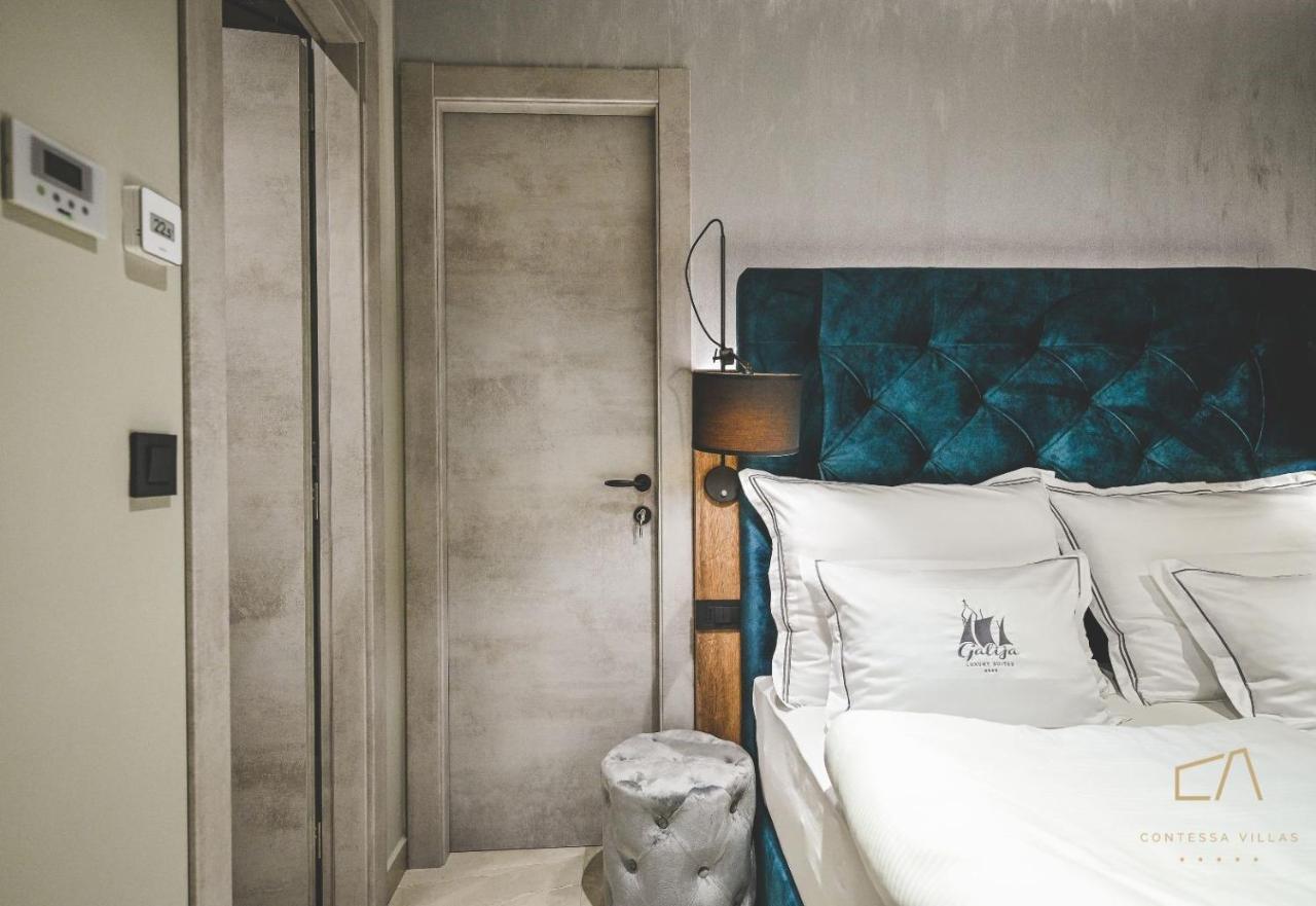 קרק Galija Luxury Suites מראה חיצוני תמונה