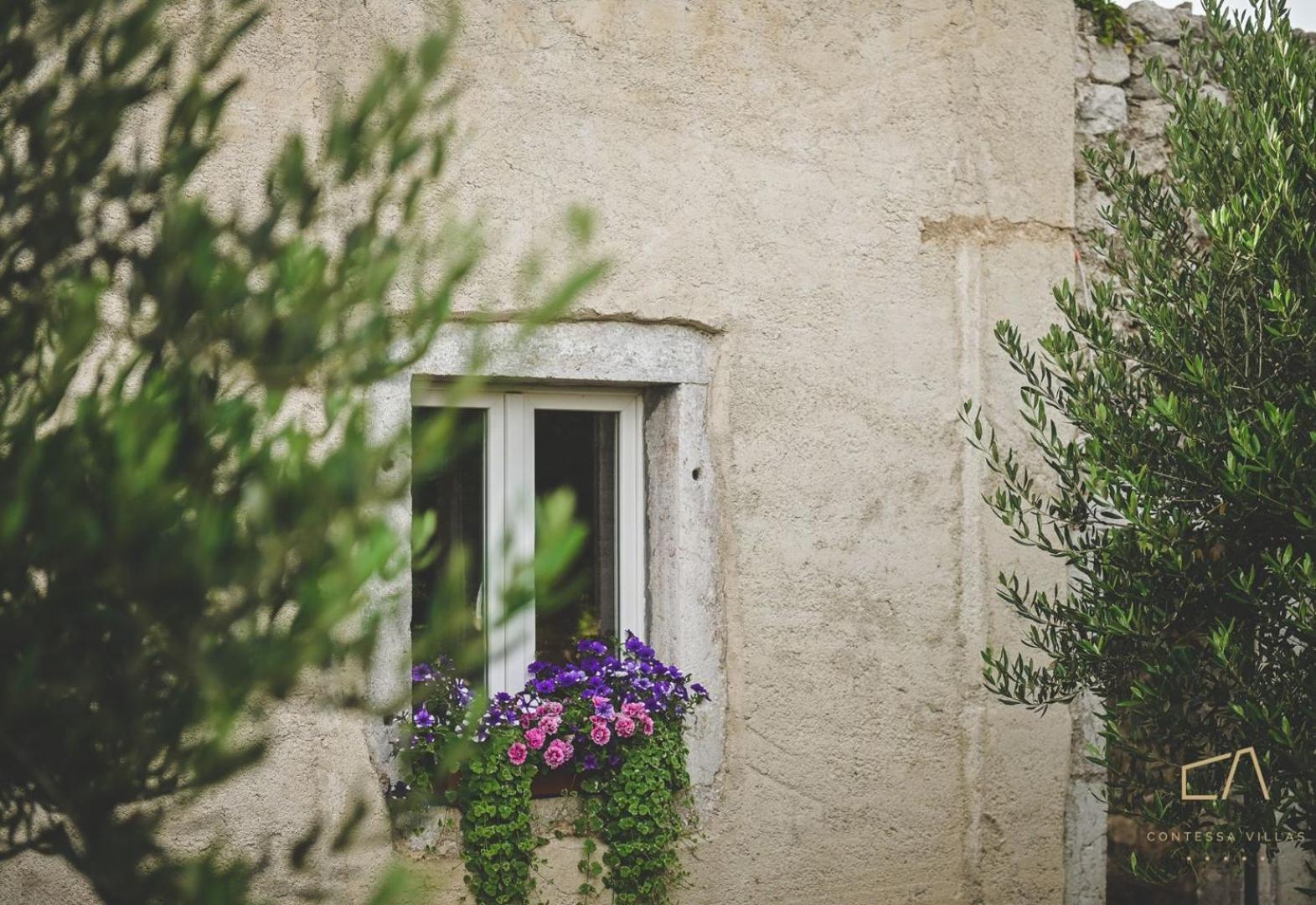קרק Galija Luxury Suites מראה חיצוני תמונה